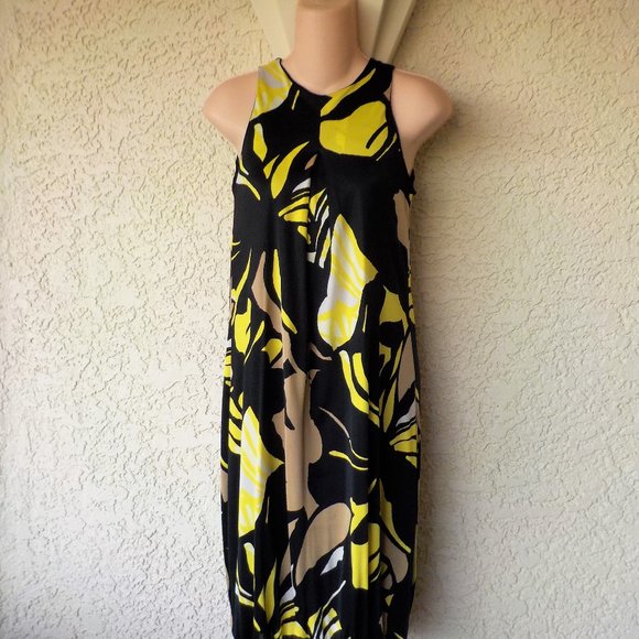 Mango Dresses & Skirts - *Black & Yellow MNG Suit Bubble Dress- Size XS